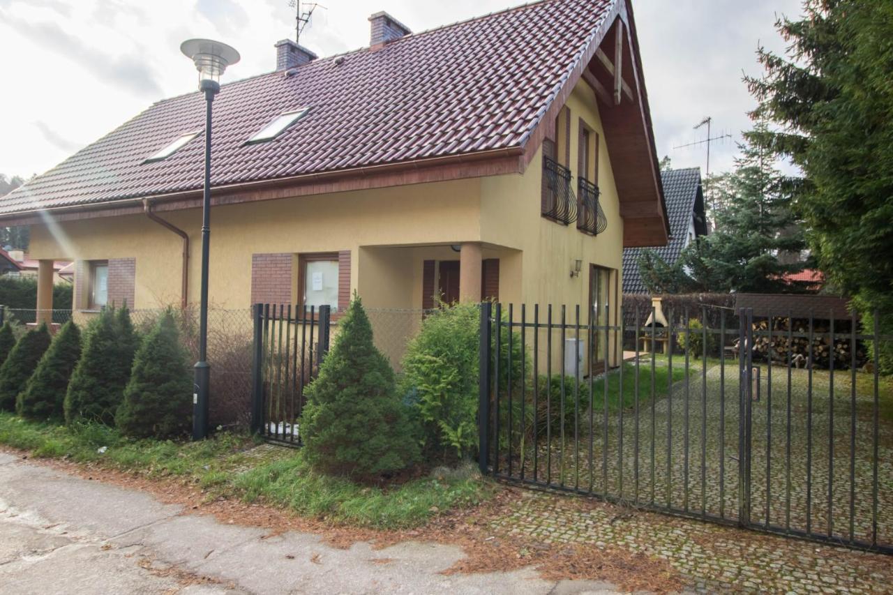 Villa Dom Koral Poddąbie Exterior foto