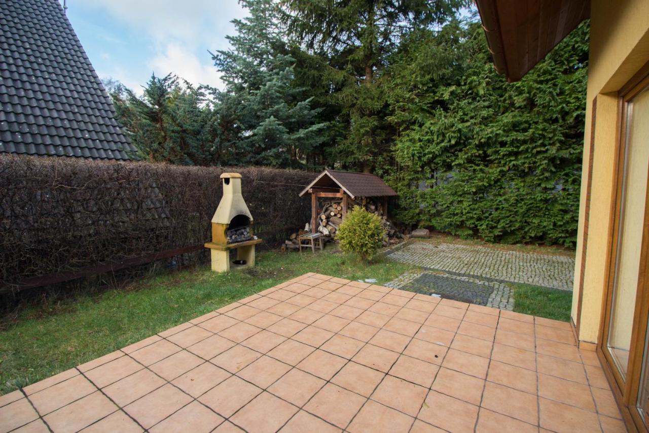 Villa Dom Koral Poddąbie Exterior foto